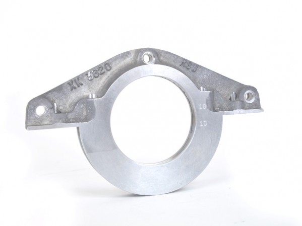 Jag Rear Oil Seal Housing for Alloy Block - Dry sump